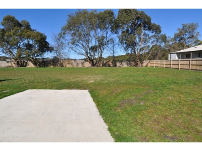 28, 26 & 24 Correa Plc, Inverloch VIC 3996