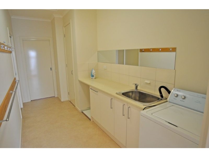 5 Dianne Place, Inverloch VIC 3996