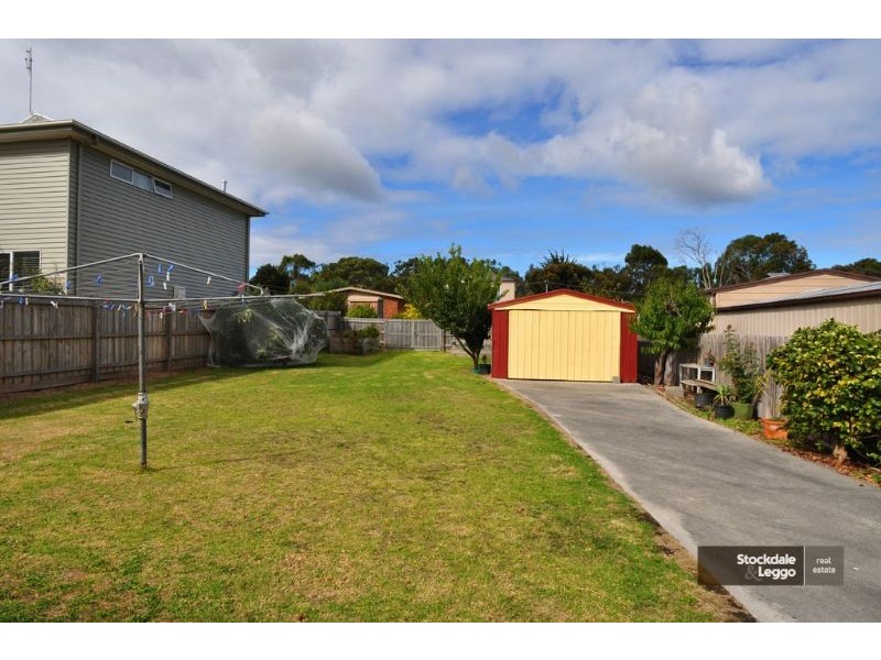 31 Dixon Street, Inverloch VIC 3996