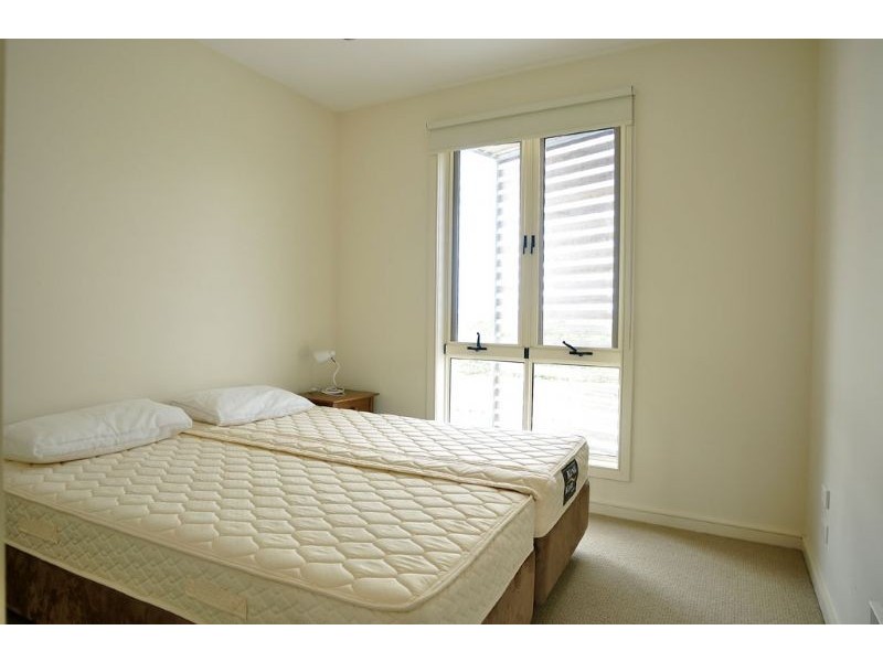 7/5 Lindsay Cls`, Inverloch VIC 3996