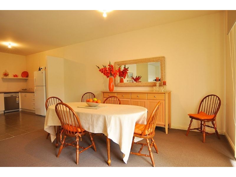 1/25 Powlett, Inverloch VIC 3996