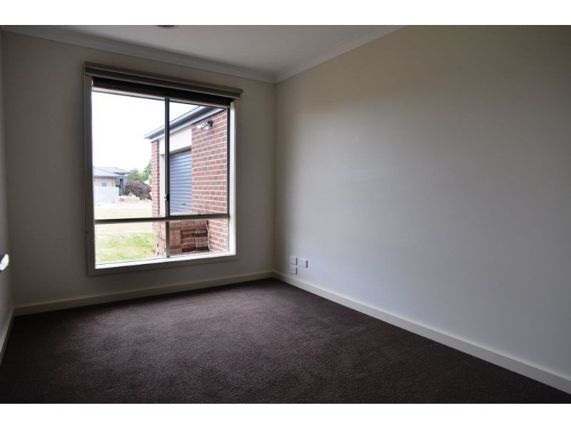 4 Somerset Place, Inverloch VIC 3996