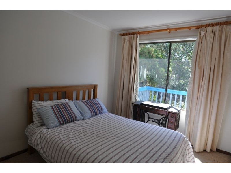 16 Overlook Drive, Inverloch VIC 3996