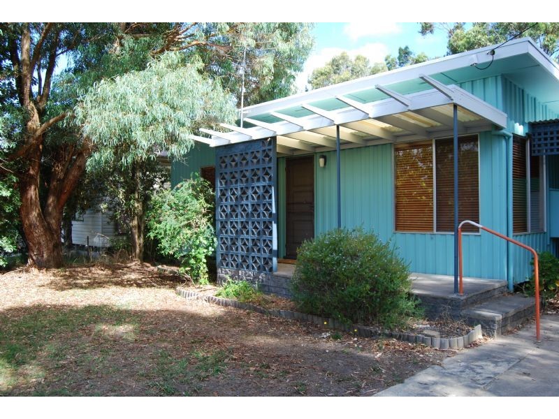 75 Halford Street, Inverloch VIC 3996