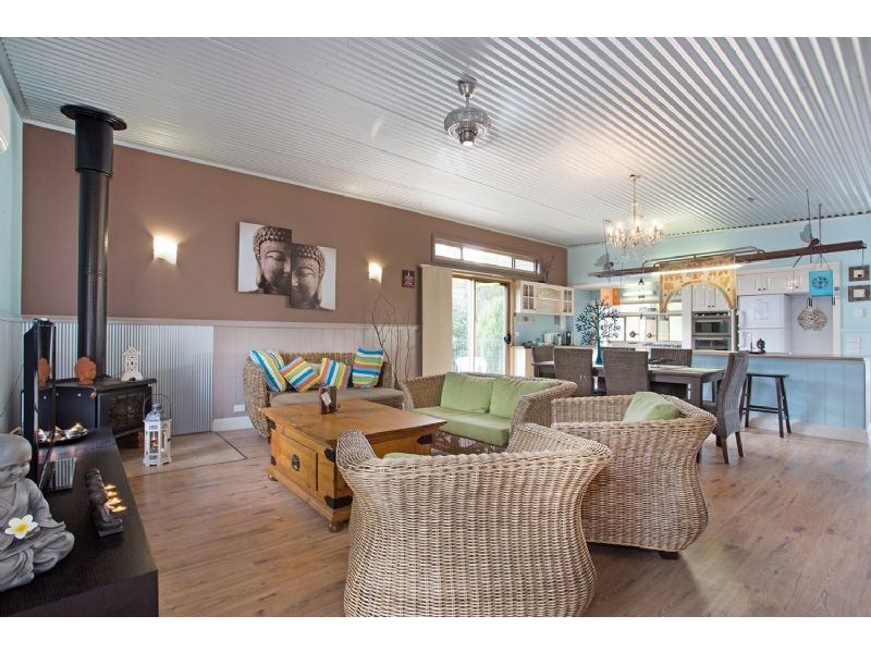 13 Canterbury Road, Venus Bay VIC 3956