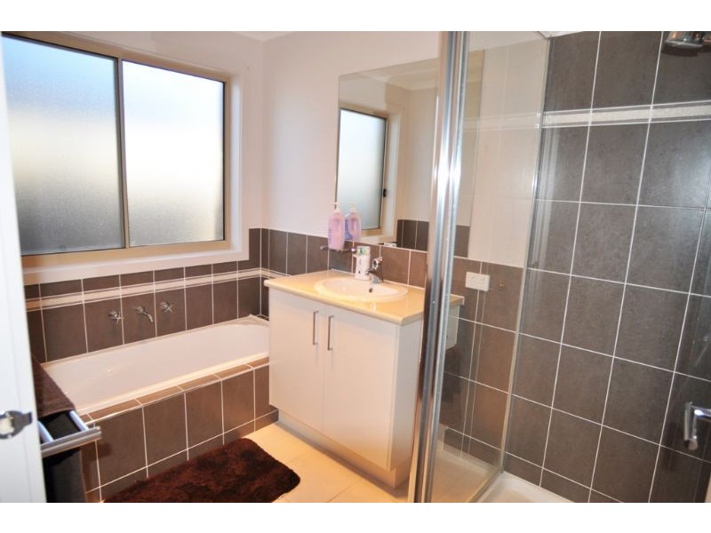 65 Meanderri Drv, Inverloch VIC 3996
