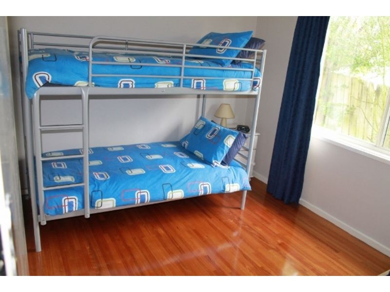 1a Stewart Avenue, Inverloch VIC 3996