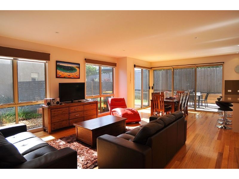 2/2 Freda Street, Inverloch VIC 3996