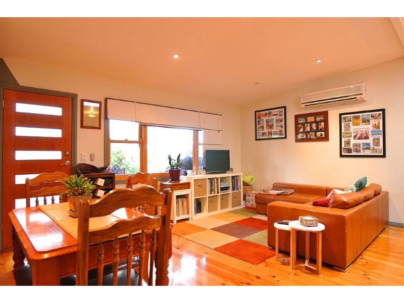 5 John St, Inverloch VIC 3996