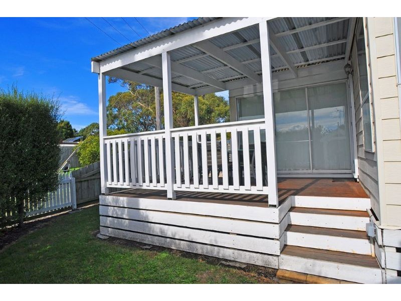 2 Tower St, Inverloch VIC 3996