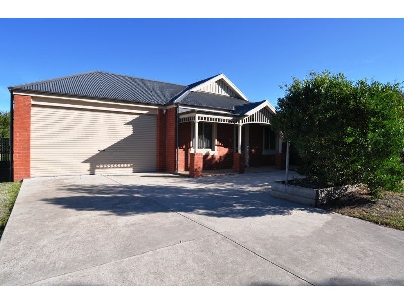 3 Couta Court, Inverloch VIC 3996