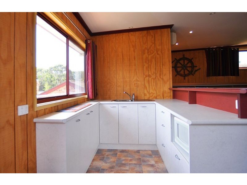 22 Halford St, Inverloch VIC 3996