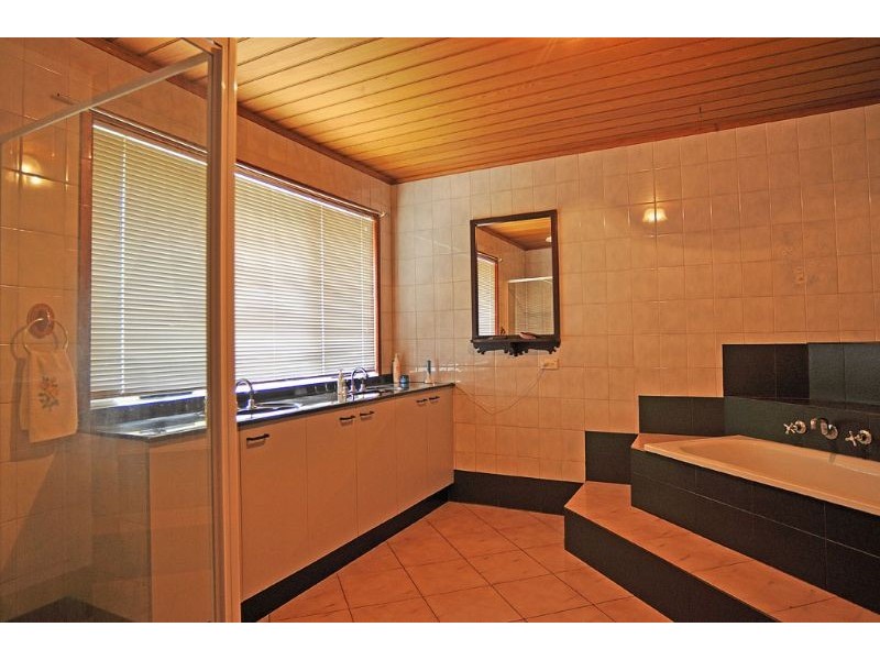 22 Halford St, Inverloch VIC 3996