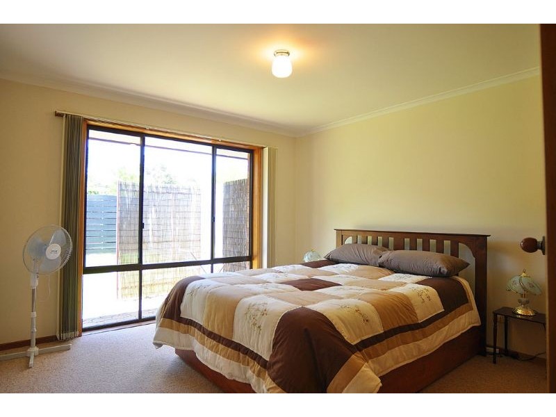 22 Halford St, Inverloch VIC 3996