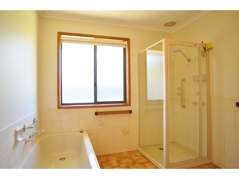 22 Halford St, Inverloch VIC 3996