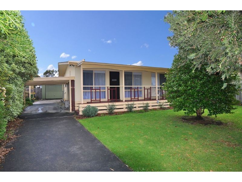 1a Stewart, Inverloch VIC 3996