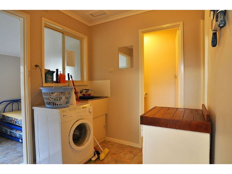 1a Stewart, Inverloch VIC 3996