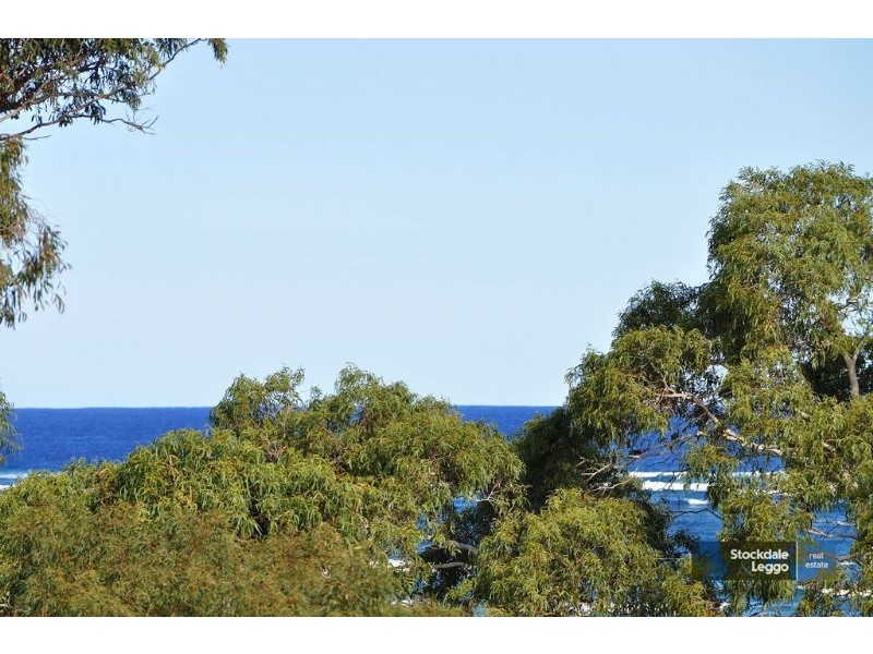 1/2 Western Court, Inverloch VIC 3996