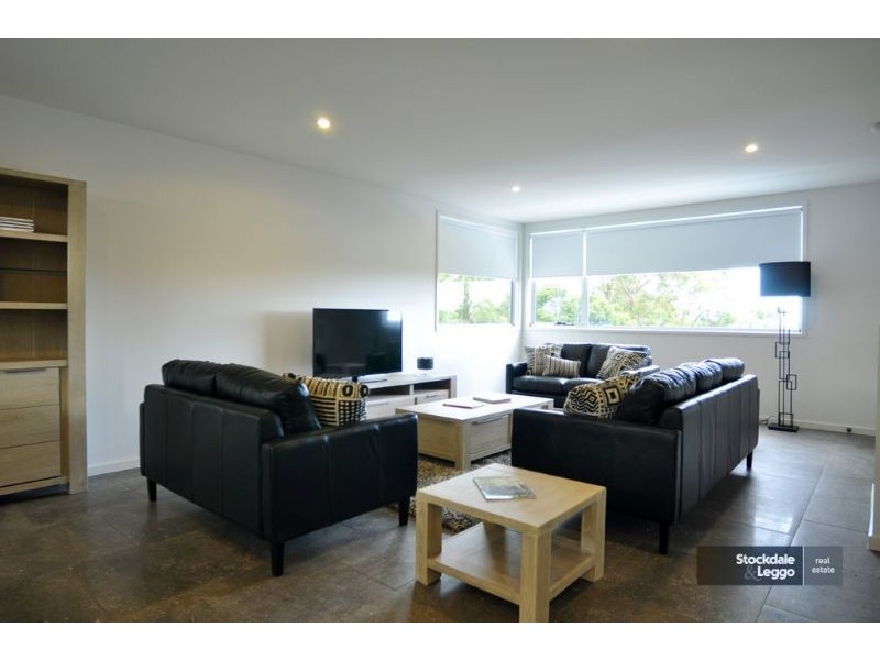 2/2 Western Court, Inverloch VIC 3996