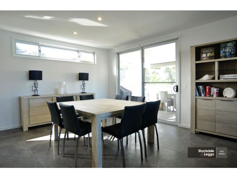 2/2 Western Court, Inverloch VIC 3996