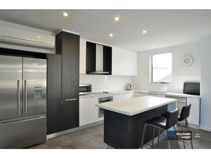 2/2 Western Court, Inverloch VIC 3996