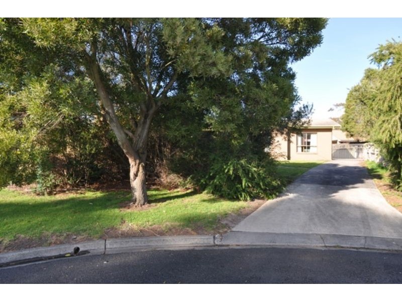 3 Usher Court, Inverloch VIC 3996