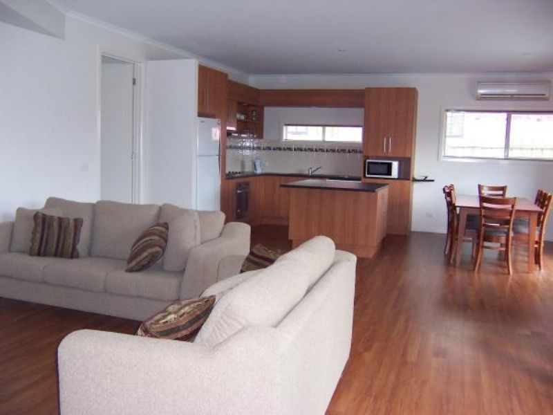 6 Outrigger Drive, Inverloch VIC 3996