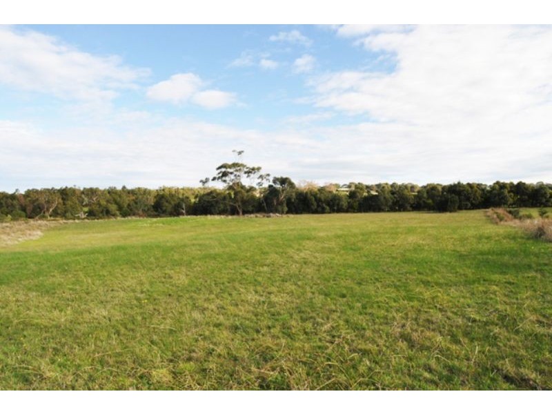 37 John Flagg Rise, Inverloch VIC 3996