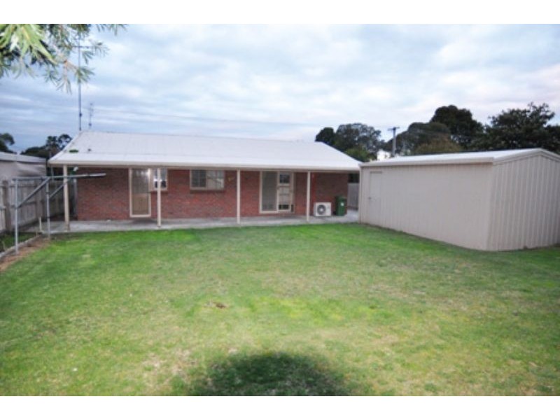 5 Stewart Street, Inverloch VIC 3996