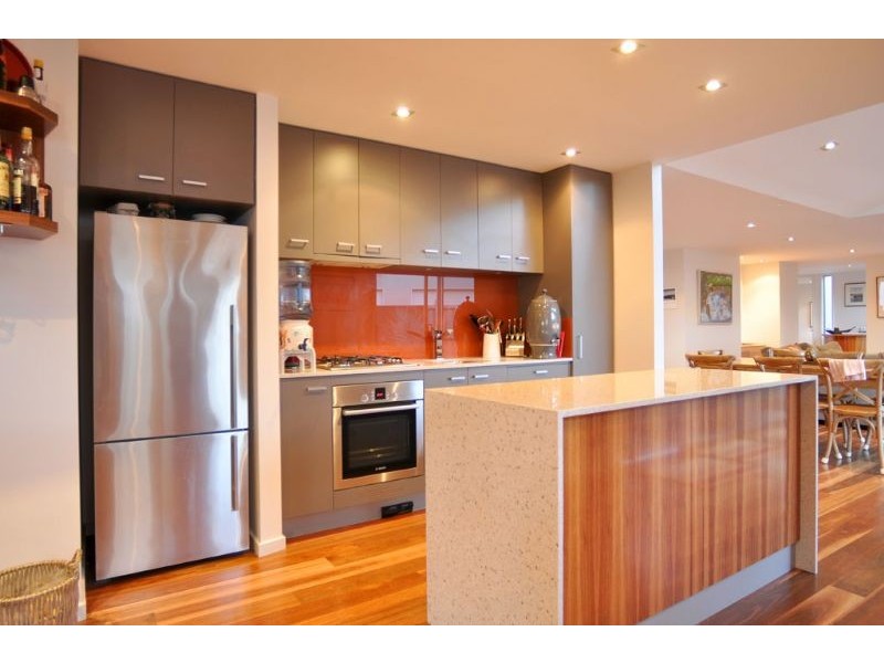 14 Ebor Avenue, Inverloch VIC 3996