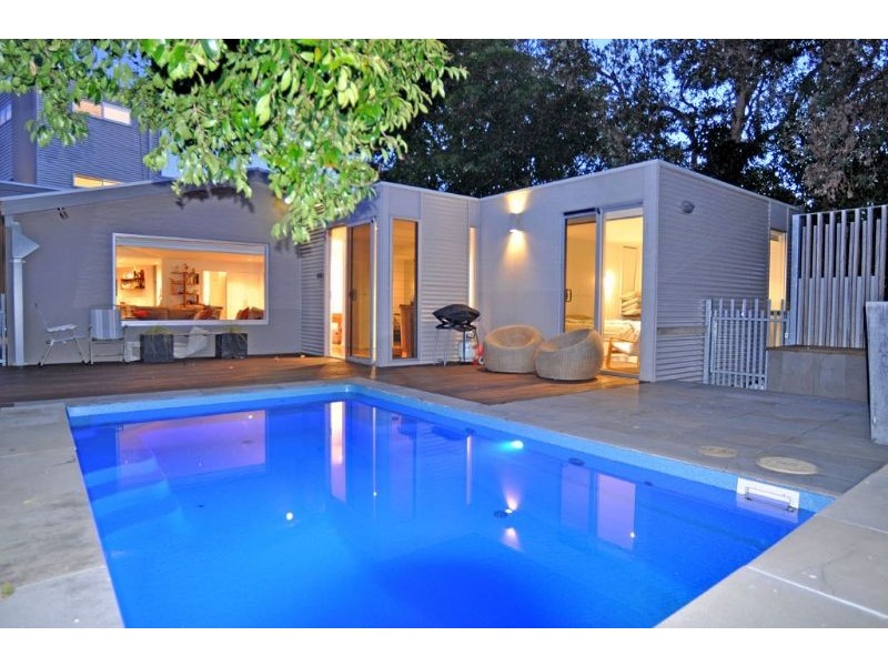 14 Ebor Avenue, Inverloch VIC 3996