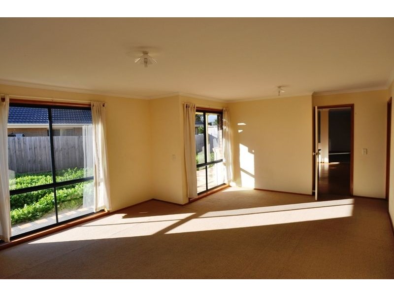 21 Ullathornes Road, Inverloch VIC 3996