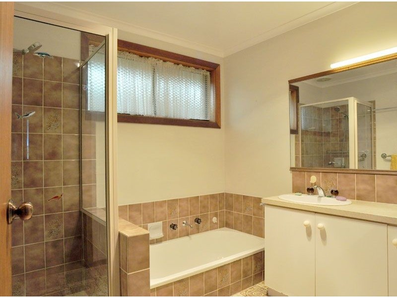 1/6-8 Powlett Street, Inverloch VIC 3996