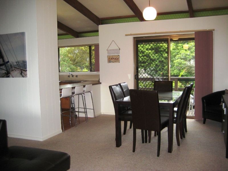 25 Gordon Avenue, Inverloch VIC 3996