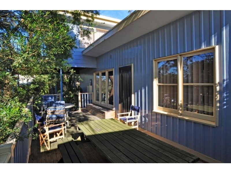 21 Beilby Ave, Inverloch VIC 3996