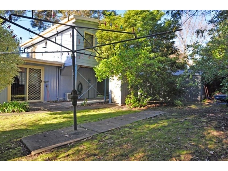 21 Beilby Ave, Inverloch VIC 3996