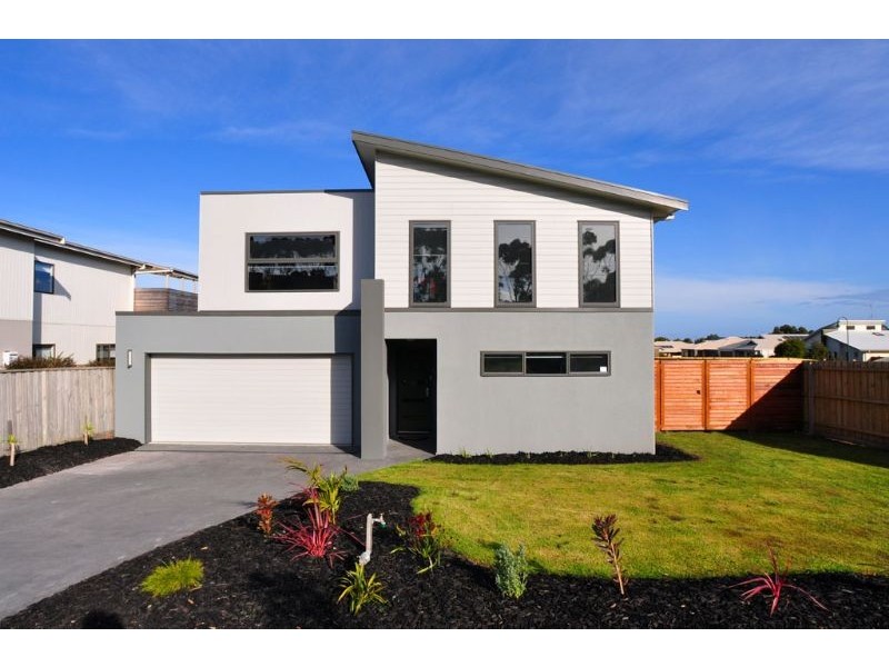 40a Tamara Crescent, Inverloch VIC 3996
