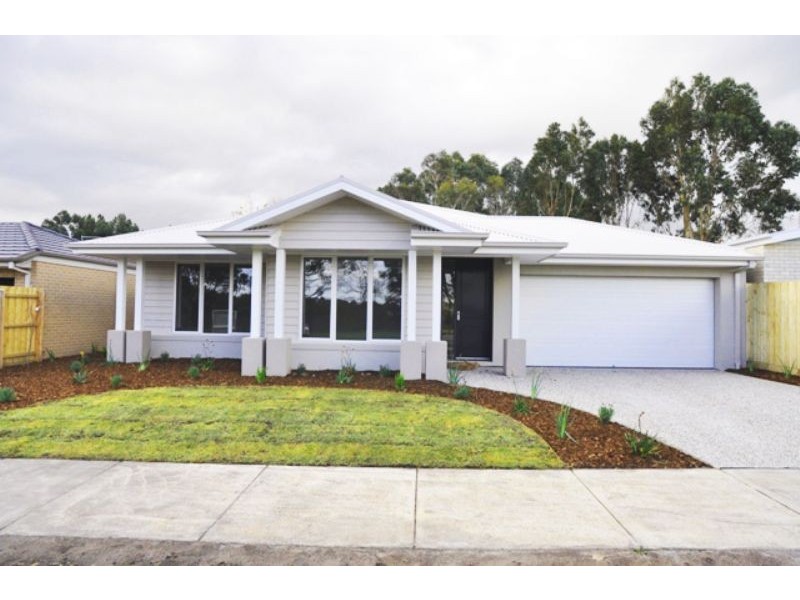 21 Correa Place, Inverloch VIC 3996