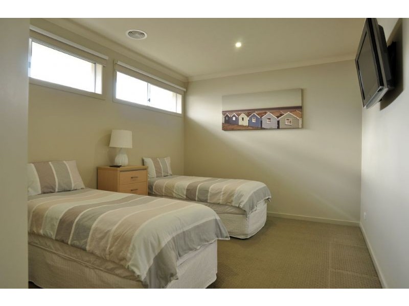 28 Paperbark Plc, Inverloch VIC 3996