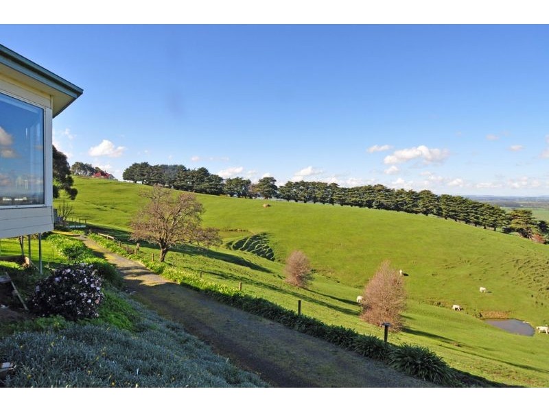 17 Main Road, Outtrim, Inverloch VIC 3996