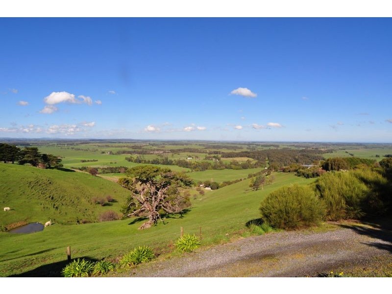 17 Main Road, Outtrim, Inverloch VIC 3996