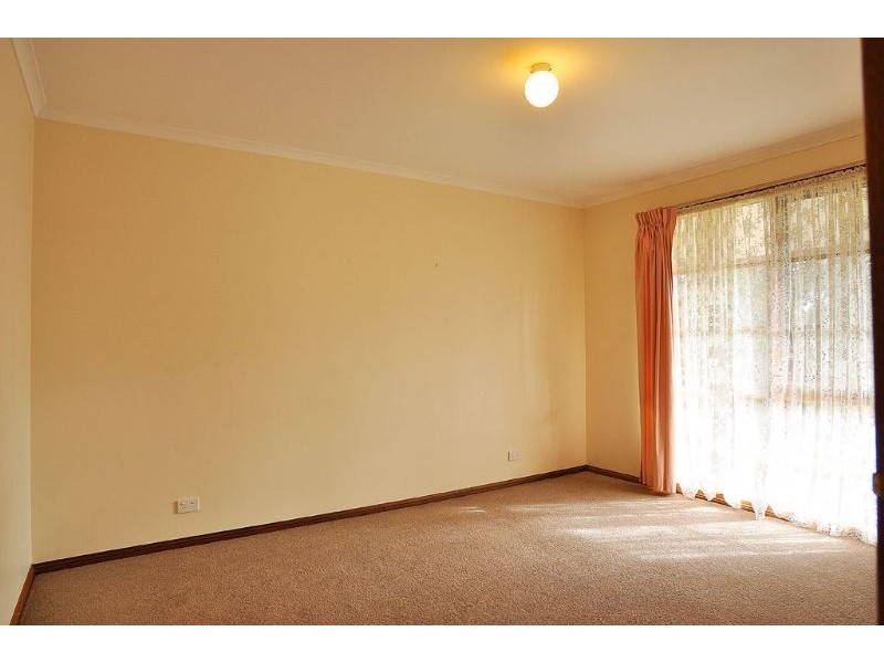 5 Stewart Avenue, Inverloch VIC 3996