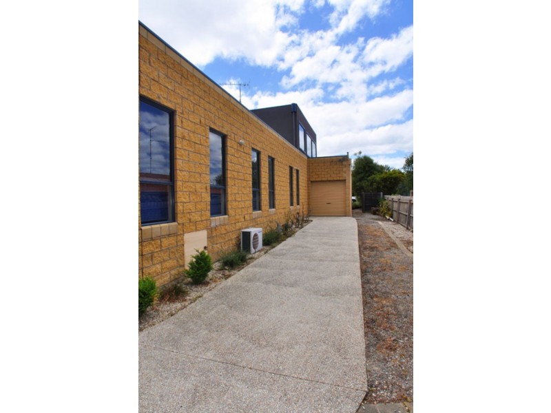 19 Williams Street, Inverloch VIC 3996