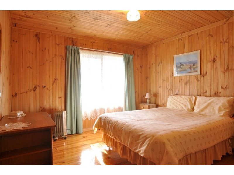 8 Inverloch-Venus Bay Road, Inverloch VIC 3996