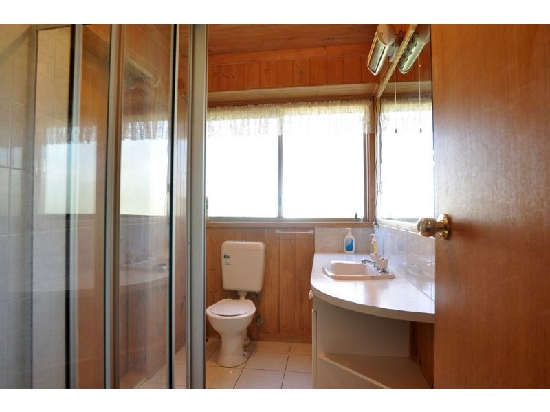 8 Inverloch-Venus Bay Road, Inverloch VIC 3996