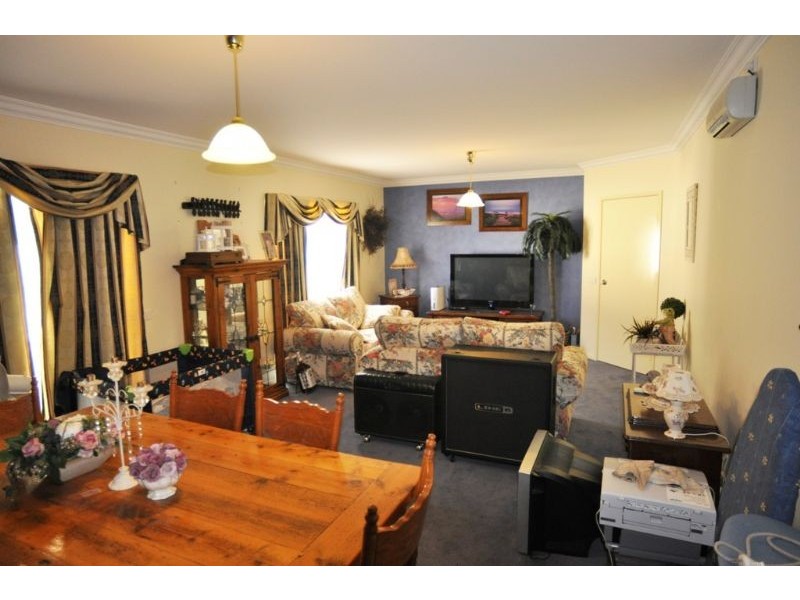 23 Youll Grv, Inverloch VIC 3996