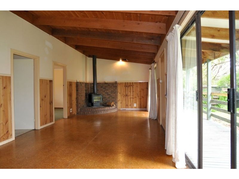 7B Halford St, Inverloch VIC 3996