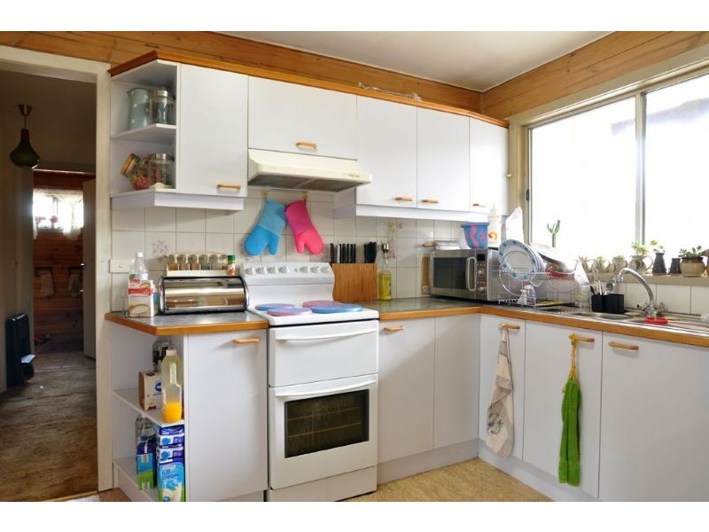6 Paris Crescent, Venus Bay VIC 3956