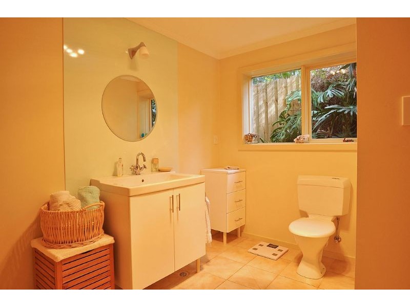 27 Garden Cres, Inverloch VIC 3996