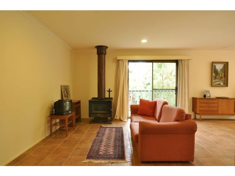 76 Pier Road, Inverloch VIC 3996